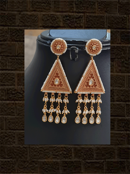 Rust enamel triangular center pendant broad chain set with kundan hangings - Odara Jewellery