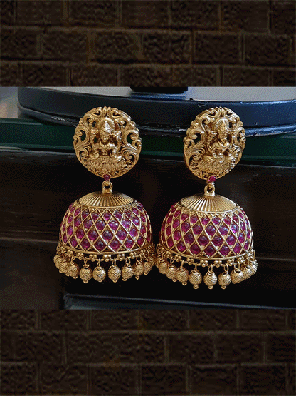 Round ruby stone studded laxmiji motif pendant long set with flower and laxmiji design side chain - Odara Jewellery