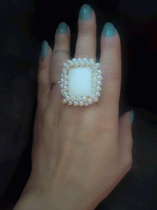Natural stone adjustable rings with pearly cluster lace
