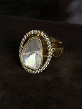 Load image into Gallery viewer, Oval shaped zircon adjustable uncut polki ring