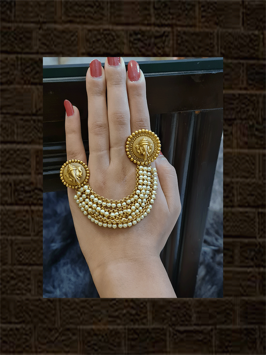 Double finger ganpatiji ring attached with four beaded hanging chains - Odara Jewellery