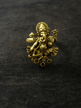 Load image into Gallery viewer, Ganpatiji design adjustable ring - Odara Jewellery