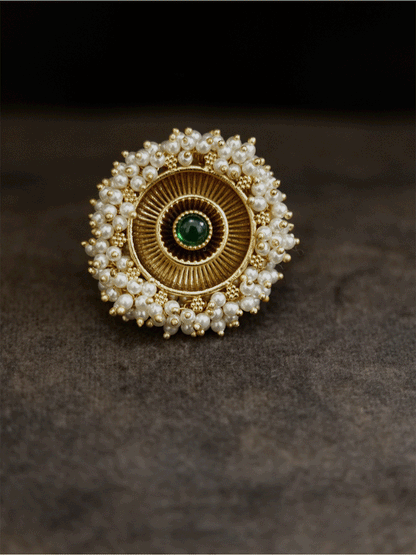 Antique gold finish adjustable ring with beaded lace on edge and stone in the middle - Odara Jewellery