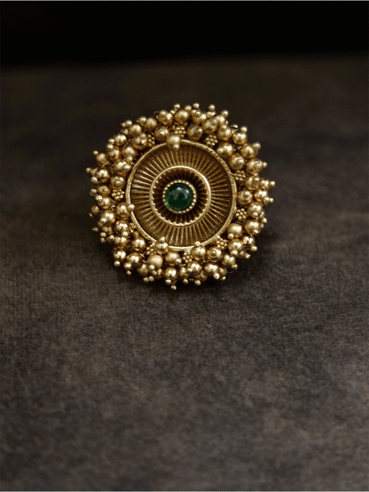 Antique gold finish adjustable ring with beaded lace on edge and stone in the middle - Odara Jewellery