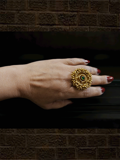 Antique gold finish adjustable ring with beaded lace on edge and stone in the middle - Odara Jewellery