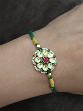 Load image into Gallery viewer, Green thread pacchi kundan bhai rakhi - Odara Jewellery