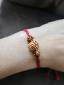Geru round bead with rudraksh rakhi - Odara Jewellery