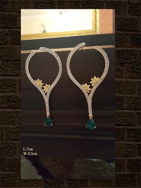 Stylish leaf shaped AD earring with emerald drop