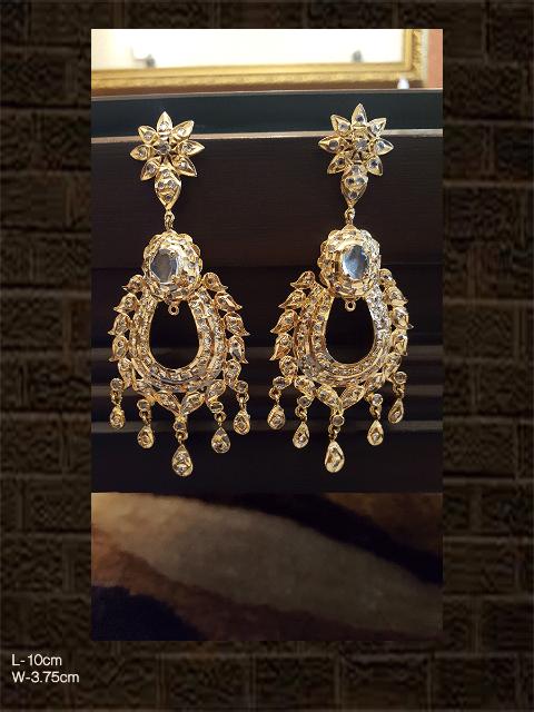 Beautiful transparent jadau long earrings