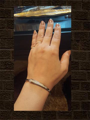 Sleek dual polish AD bracelet