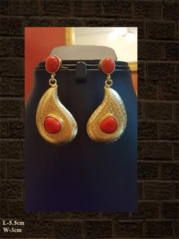Red stone paisley design earring